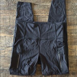 Black Athleta High-Waisted Leggings with Zipper Pockets